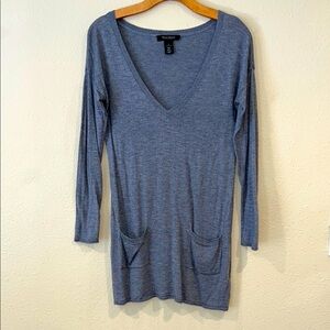 White House Black Market thin stretchy sweater top women’s size Small